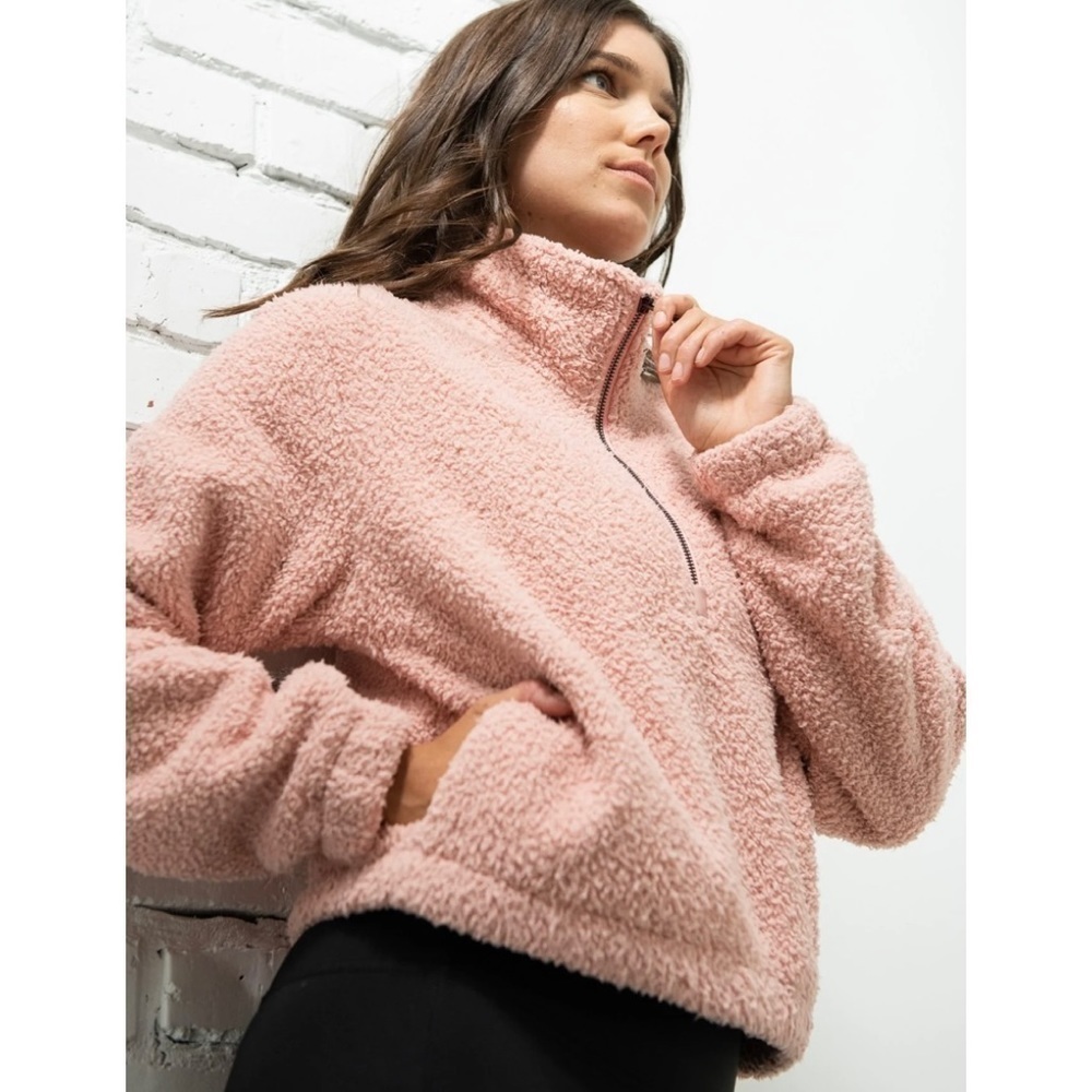 DYI Tranquil 1/2 Zip Fuzzy Fleece Pullover in Blush